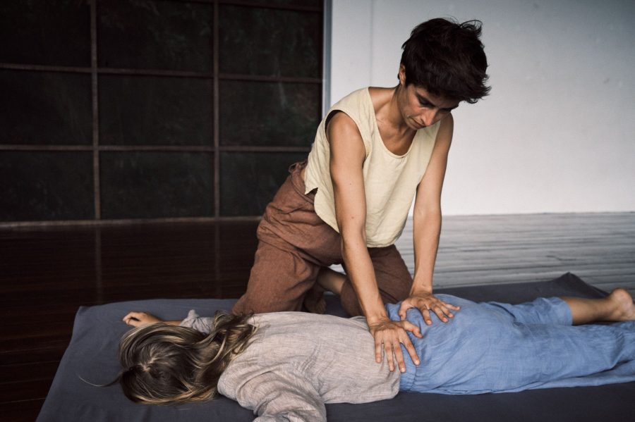 Massage_Irene_osteothai_back